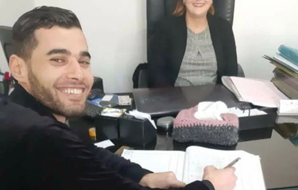 Cặp đôi quen nhau qua mạng, gặp nhau lần đầu ở… đám cưới của chính họ ảnh 1