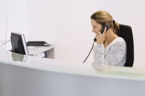 Đi phỏng vấn xin việc, anh chàng này “trượt từ vòng gửi xe” vì không chú ý đến một điều ảnh 3