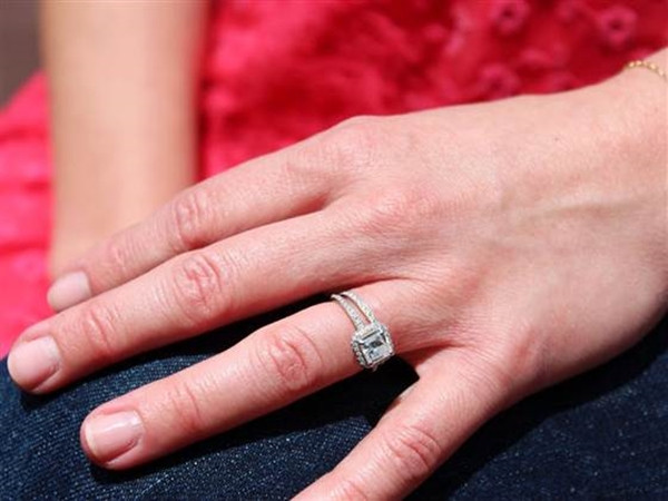 Câu chuyện có thật và kỳ lạ về một chiếc nhẫn bị đánh mất ảnh 2