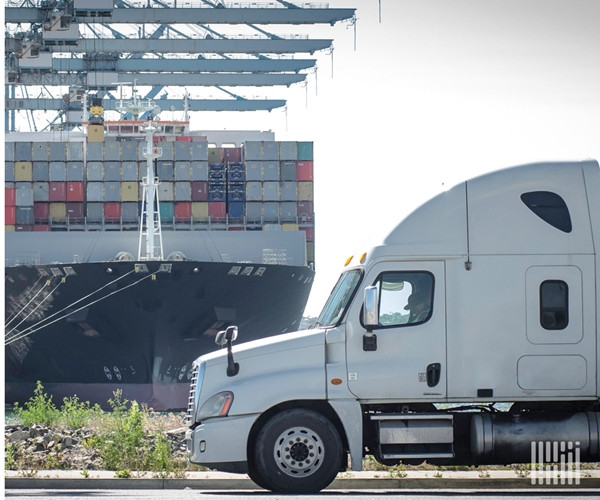 Vaccine COVID-19 vừa được duyệt khẩn cấp ở Mỹ, các hãng vận chuyển đã chuẩn bị kỹ thế nào? ảnh 5