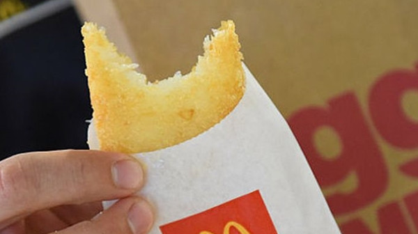 McDonald's tiết lộ công thức làm món bánh khoai tây chiên nổi tiếng chỉ với 2 nguyên liệu ảnh 1