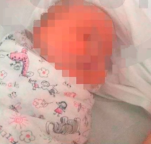 Người mẹ bán con gái mới sinh lấy 90 triệu đồng để mua giày mới, nhưng cái kết rất bất ngờ ảnh 1