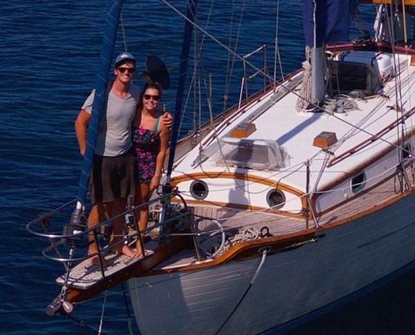 Virus? Virus nào? Cặp đôi không biết gì về đại dịch vì “không muốn nhận tin xấu“ ảnh 2