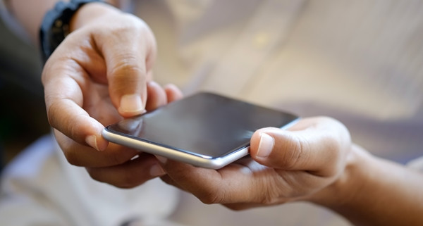 COVID-19 là nỗi đau của quá nhiều người, chứ không phải chỉ là những con số! ảnh 3