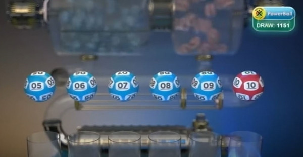 Giải đặc biệt xổ số là 5-6-7-8-9-10 với tròn 20 người trúng giải, ai cũng bảo có gian lận ảnh 1