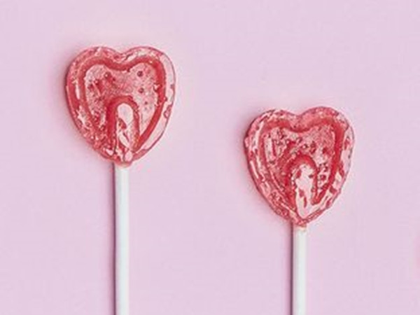 Nếu nhận thấy 6 dấu hiệu này, chắc chắn người đó đang rất thích bạn! ảnh 1