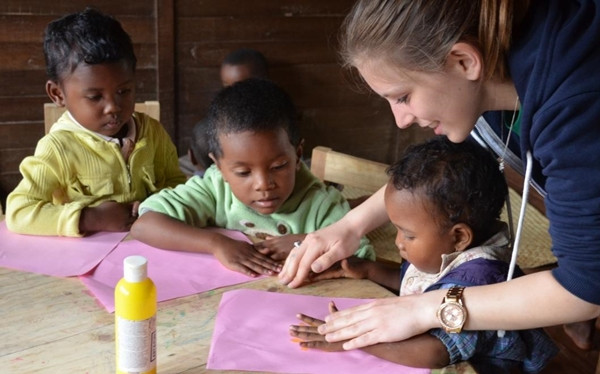 Mọi chuyện sẽ khác đi nhiều nếu chúng ta nghĩ đến sự thân thiện và tốt lành ảnh 4