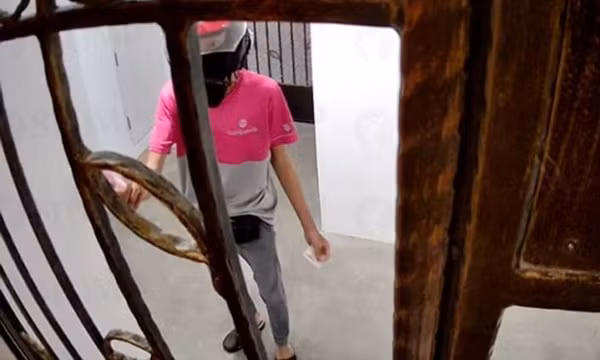 Giao hàng chậm nên khách không vui, shipper còn mắng khách vì “không cười”, “tỏ thái độ” ảnh 3