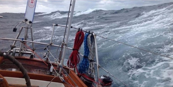 Người đang an toàn nhất thế giới: Lênh đênh trên biển, “cách ly xã hội” suốt 6 tháng nay! ảnh 1