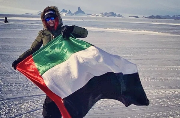 Cô gái lập kỷ lục vì đi vòng quanh thế giới trong hơn 3 ngày, nhưng cư dân mạng không tin ảnh 4