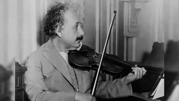 Những bài học rất thú vị từ cuộc đời của Albert Einstein ảnh 3