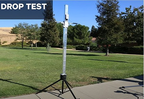 Sau thử nghiệm thả rơi đập mặt, đập lưng, iPhone 12 được tung hô là “smartphone bền nhất“ ảnh 1