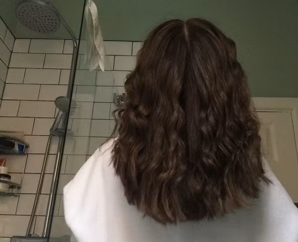 Làm tóc xoăn tại nhà vừa miễn phí mà không hại tóc, mất gì đâu mà không thử? ảnh 3