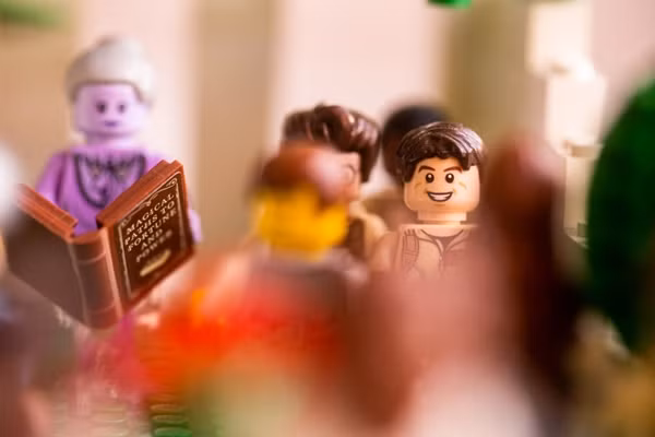 Giải pháp “chống buồn chán”: Tổ chức đám cưới cực yêu cho các nhân vật Lego ảnh 3