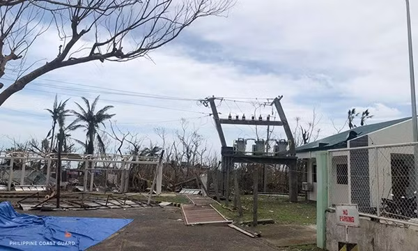 Vừa hạ cảnh báo bão vì Goni đi qua, Philippines lại sắp nâng cảnh báo khi Siony tiến vào ảnh 2