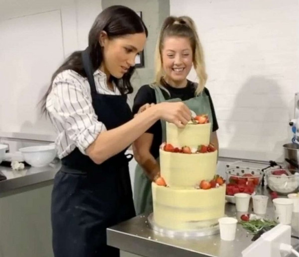 Nhất định phải thử: “Bánh... Cách Ly” - món ăn dành riêng cho "team cấm cung"! ảnh 4