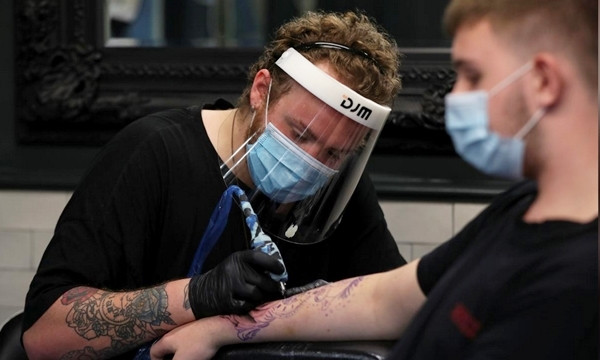 Khám phá loạt page “dành cả thanh xuân để gọi tên” chỉ bình luận dạo gom like mỏi tay ảnh 14