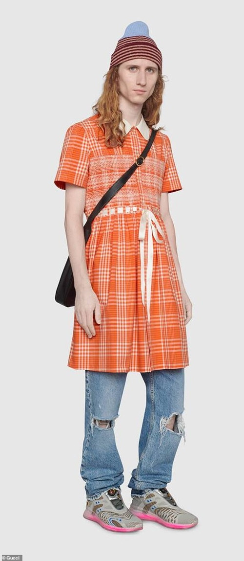 Gucci giải thích gì về chiếc váy Thu - Đông 2020, giá hơn 50 triệu và dành cho nam giới? ảnh 2