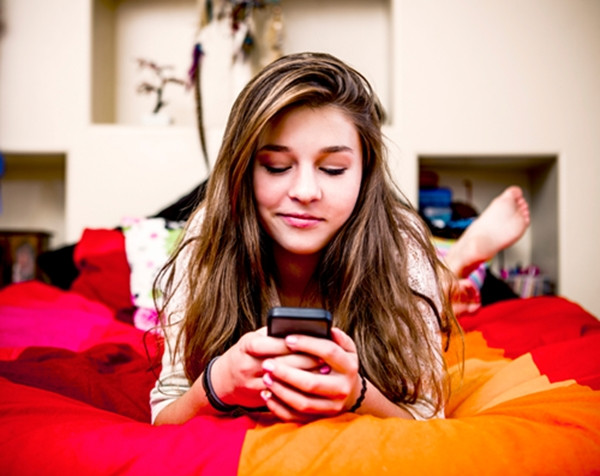 Khám phá bản thân: Bạn trong mắt người khác là kiểu dễ kết thân hay rất khó gần? ảnh 2