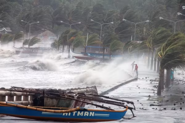 Bão Molave (bão số 9) sắp vào Việt Nam đã có sức tàn phá thế nào khi đi qua Philippines? ảnh 6