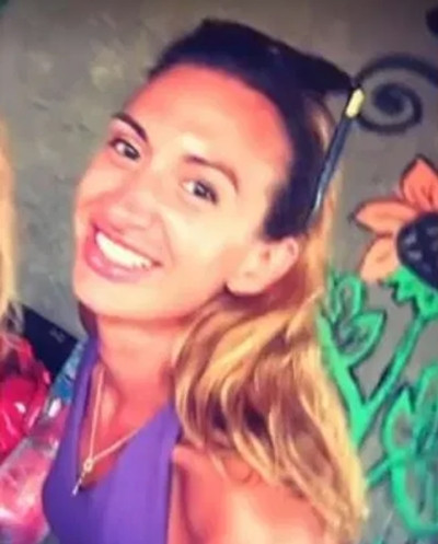 Người ta bơm vòng nọ vòng kia, riêng cô này chỉ bơm má để có “hai gò má to nhất thế giới” ảnh 3