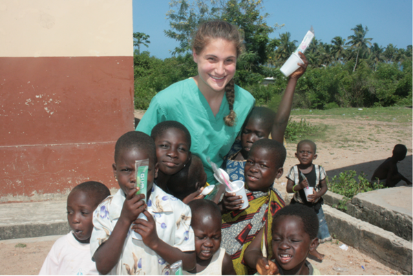 Mọi chuyện sẽ khác đi nhiều nếu chúng ta nghĩ đến sự thân thiện và tốt lành ảnh 3