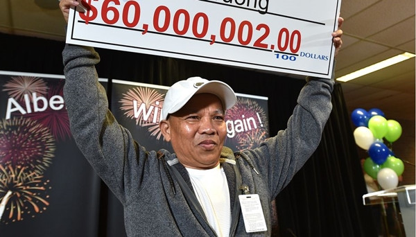 Gia đình này trúng số gần 10 tỷ đồng sau 20 năm kiên trì mua cùng một số ảnh 2