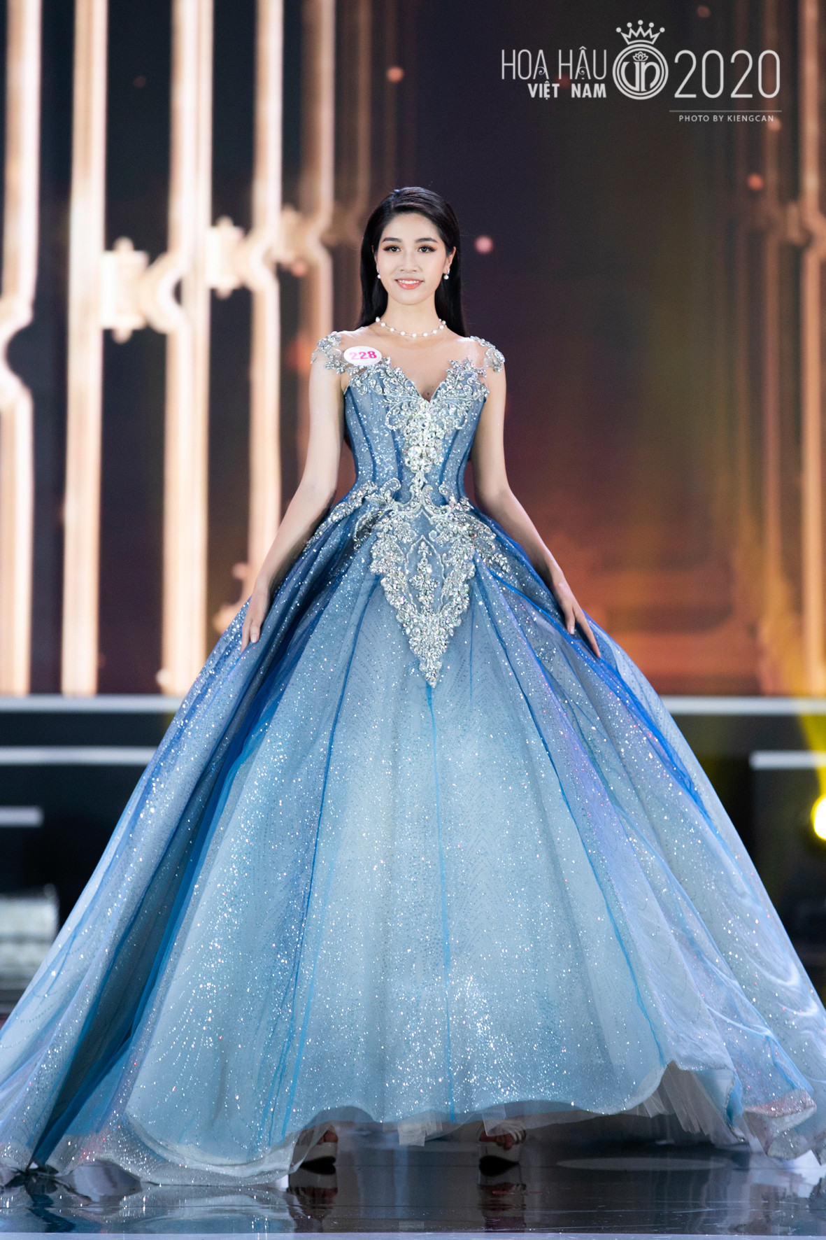 Hotgirl hàng không duy nhất lọt Top 10 Hoa hậu Việt Nam 2020 ảnh 6