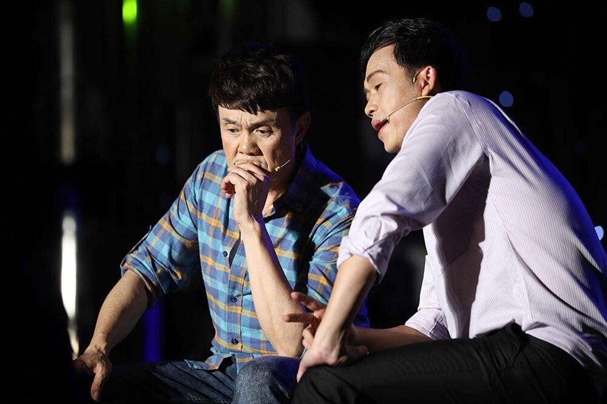 Showbiz 18/12: Con trai Hoài Linh: ‘Bố đã buồn và vất vả nhiều rồi’ ảnh 3