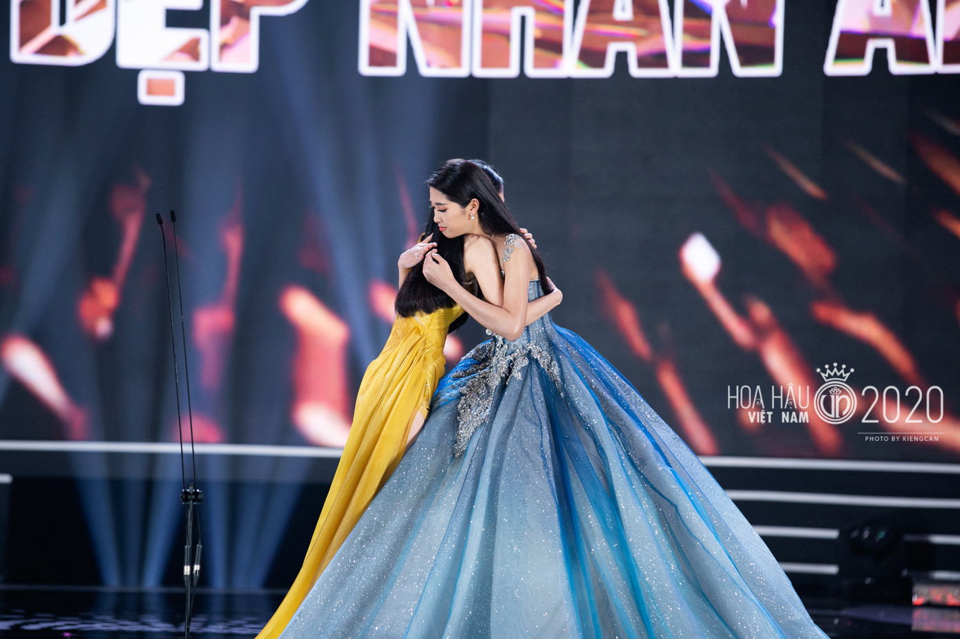 Hotgirl hàng không duy nhất lọt Top 10 Hoa hậu Việt Nam 2020 ảnh 8