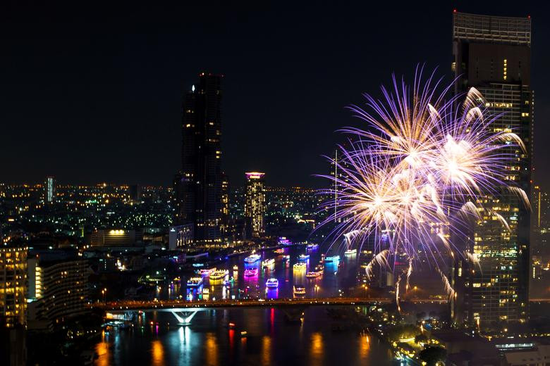 Giao thừa lặng lẽ ở Quảng trường Thời đại ảnh 12