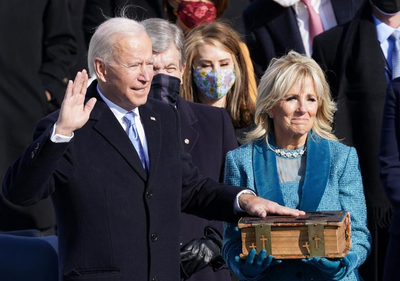 Những hình ảnh ấn tượng tại lễ nhậm chức ‘vô tiền khoáng hậu’ của ông Joe Biden ảnh 11