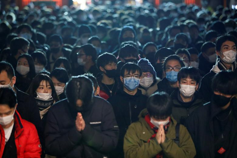 Giao thừa lặng lẽ ở Quảng trường Thời đại ảnh 15