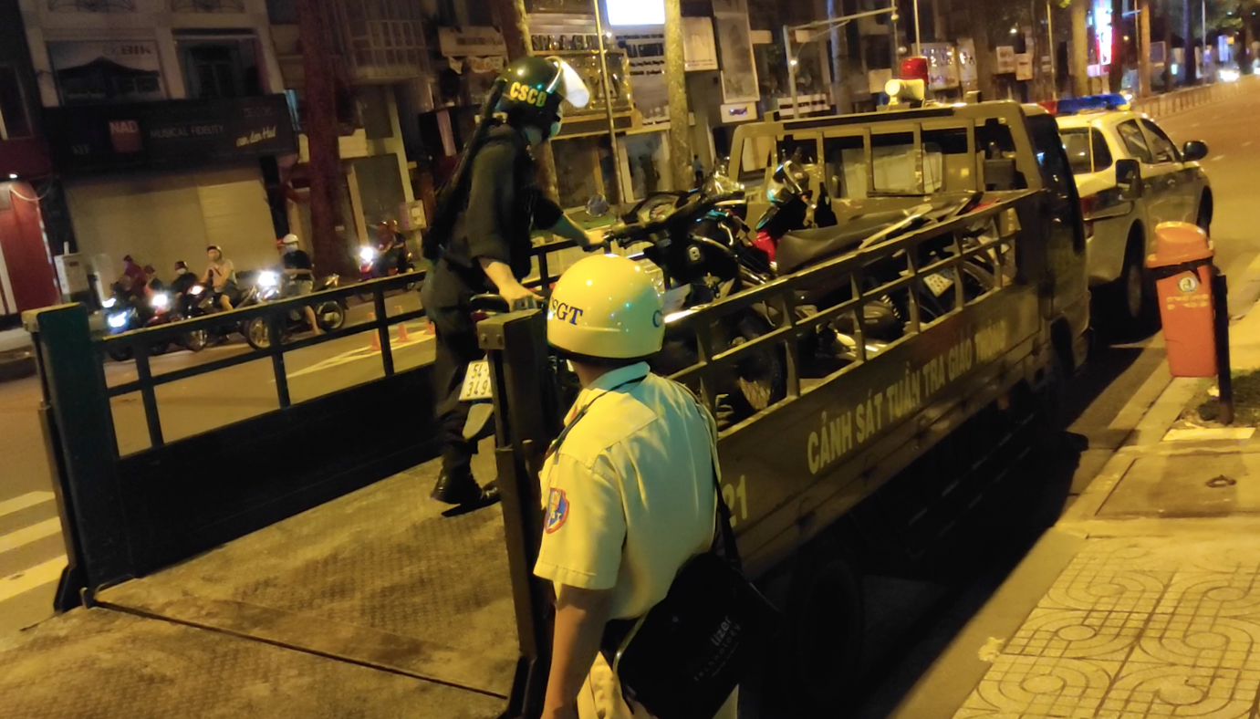 TPHCM thu giữ nhiều phương tiện vi phạm nồng độ cồn ảnh 2