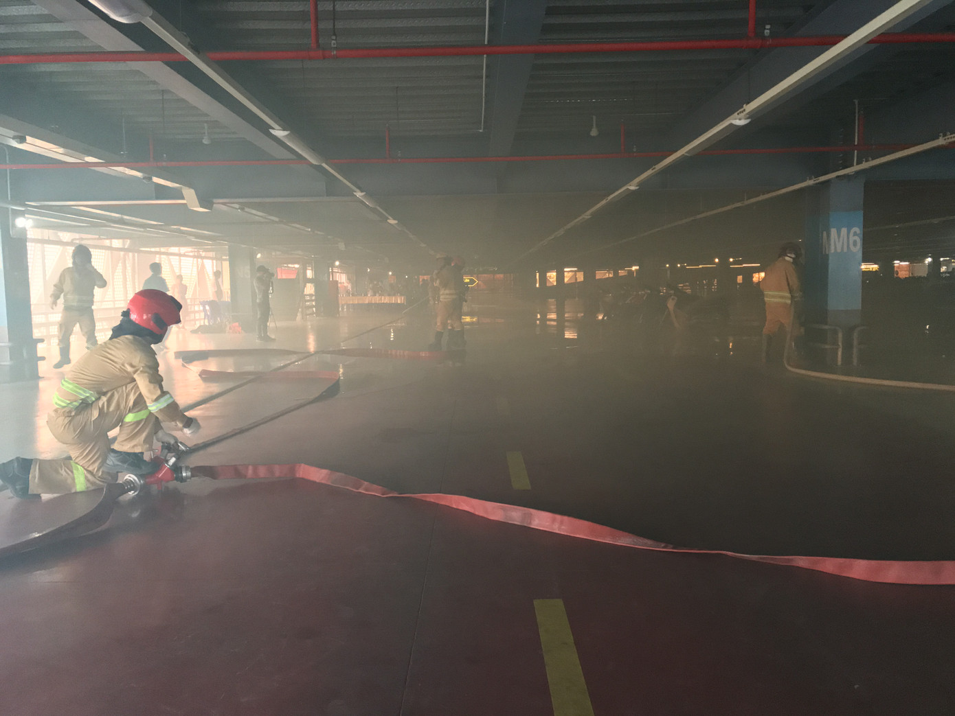 Diễn tập chữa cháy điểm “nóng” ở sân bay Tân Sơn Nhất ảnh 3