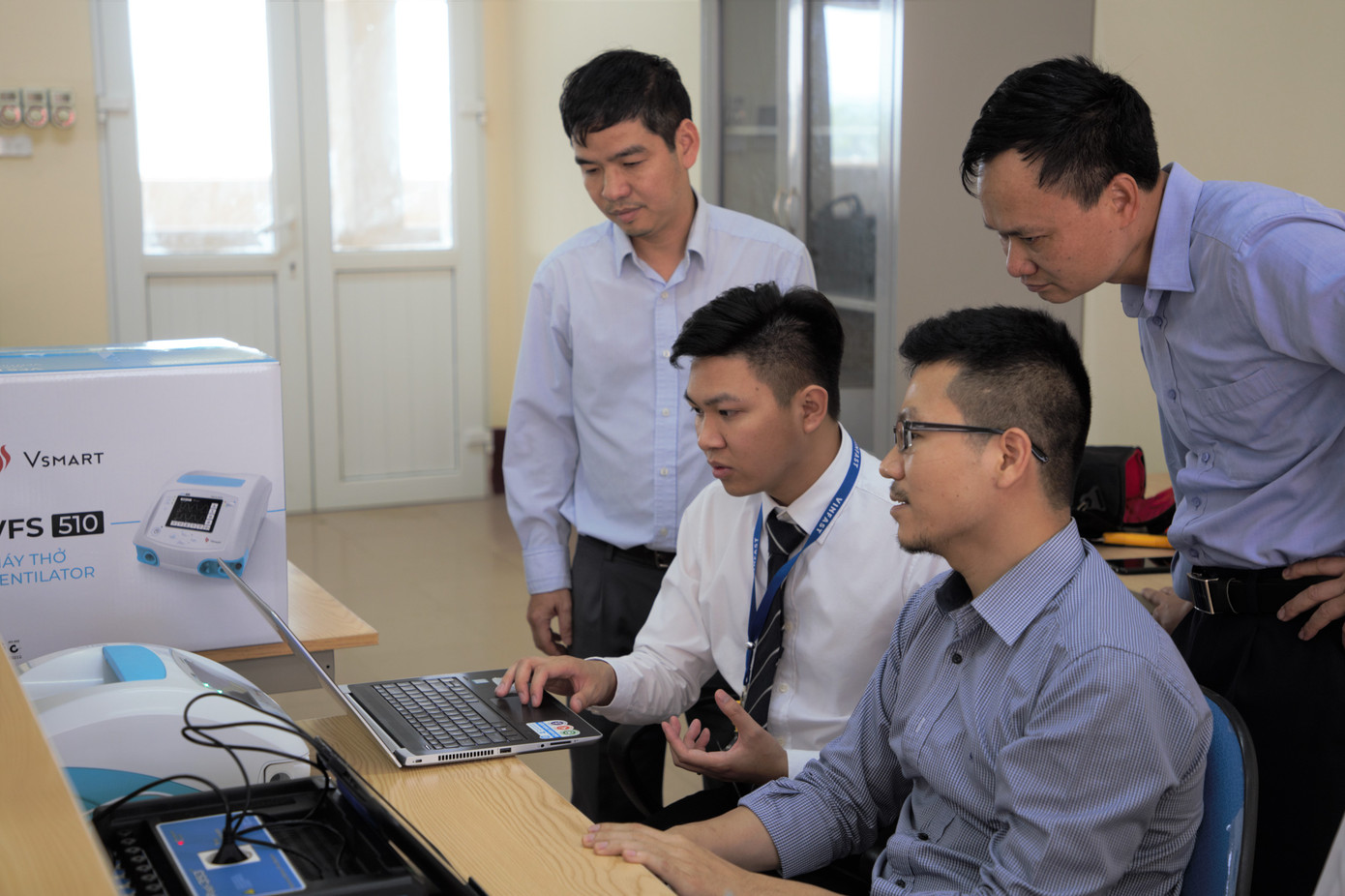 Tổng cục TCĐLCL hỗ trợ đo lường thử nghiệm thành công máy thở do Vingroup sản xuất ảnh 5