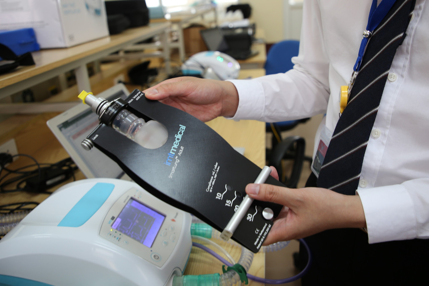 Tổng cục TCĐLCL hỗ trợ đo lường thử nghiệm thành công máy thở do Vingroup sản xuất ảnh 9