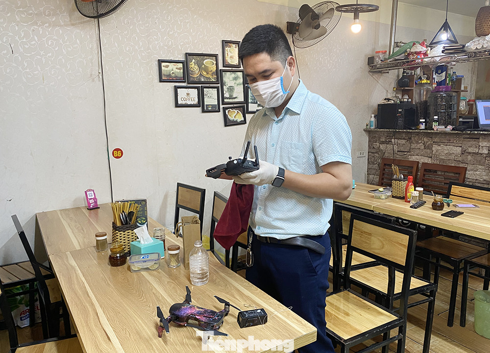 Đưa đồ ăn bằng máy bay độc lạ trong mùa dịch ở Hà Nội ảnh 4