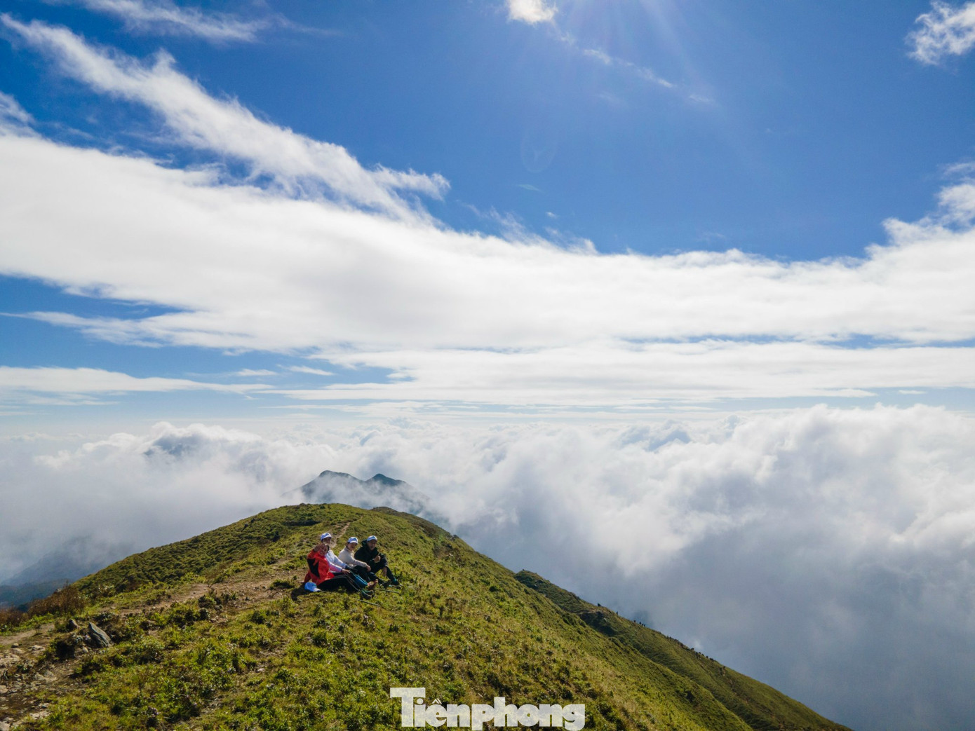 Lên đỉnh 'Thiên đường săn mây, bắt gió' Tà Chì Nhù ảnh 4
