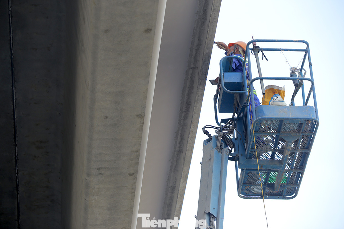 Gấp rút thi công cầu cạn nối vành đai 3 Hà Nội ảnh 13