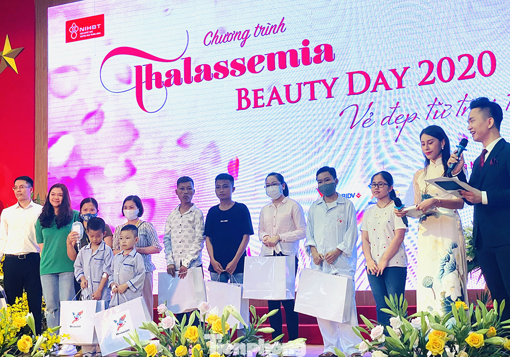 Ngày hội làm đẹp của những bênh nhân mắc bệnh tan máu bẩm sinh ảnh 13