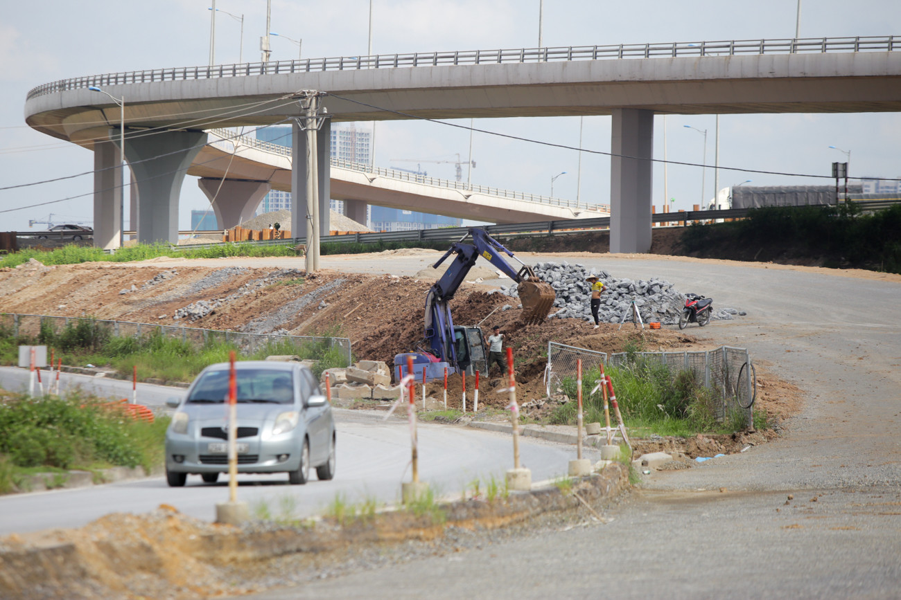 Toàn cảnh đại công trường 402 tỷ đồng nối vành đai 3 với cao tốc Hà Nội - Hải Phòng ảnh 13