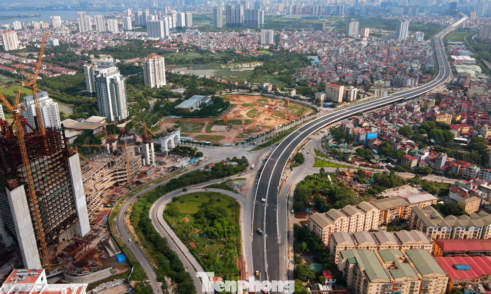 Cận cảnh đường vành đai 3 trên cao nối cầu Thăng Long - Mai Dịch sắp thông xe ảnh 15