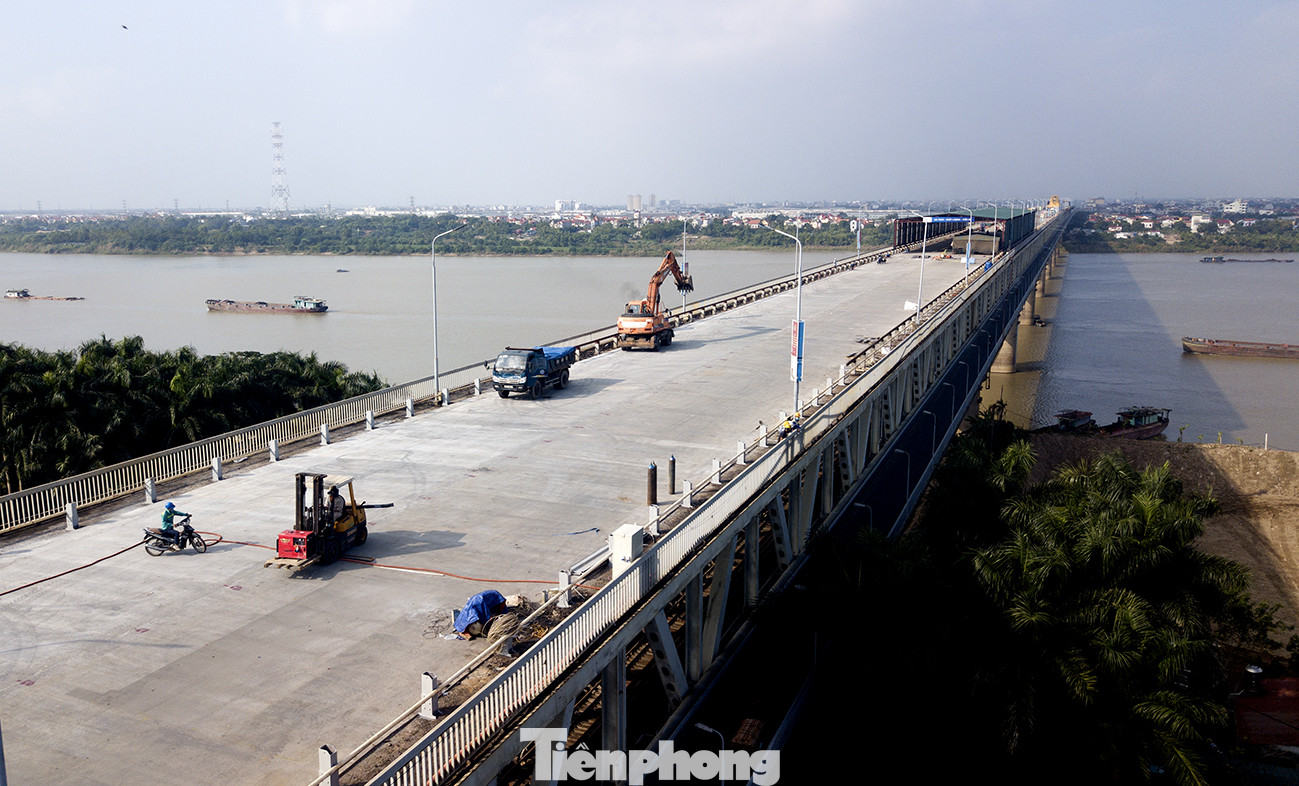 Mặt cầu Thăng Long đang được sửa ra sao? ảnh 3