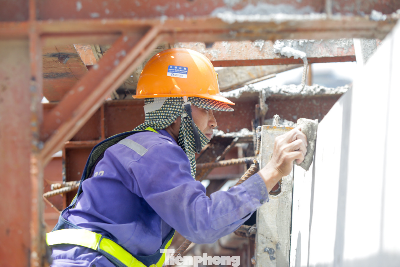 Gấp rút thi công cầu cạn nối vành đai 3 Hà Nội ảnh 6