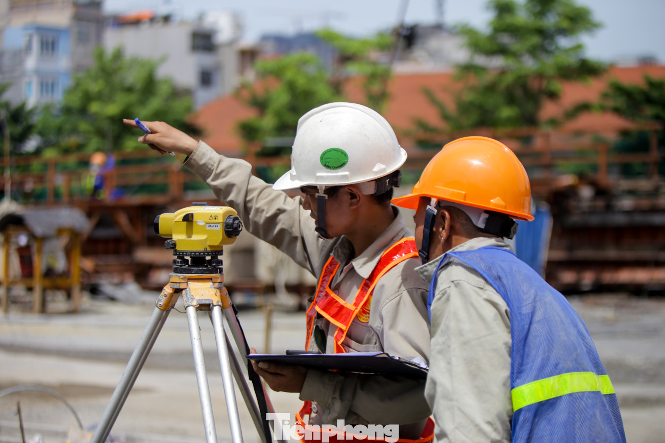 Gấp rút thi công cầu cạn nối vành đai 3 Hà Nội ảnh 5