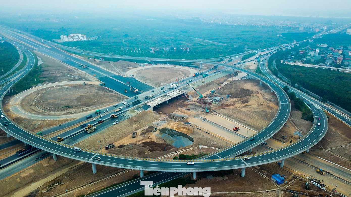 Nhìn gần nút giao 400 tỷ đồng sắp hoàn thiện ở Hà Nội ảnh 11