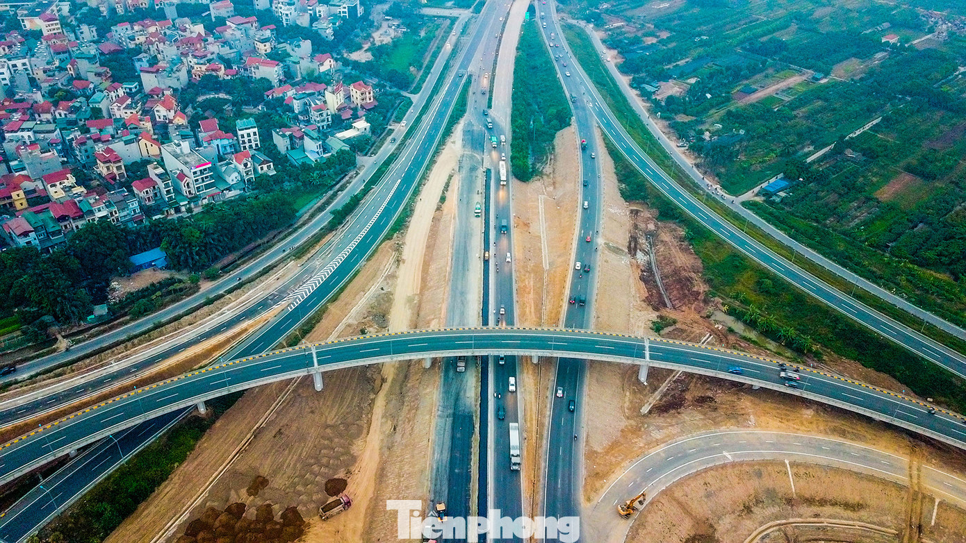 Nhìn gần nút giao 400 tỷ đồng sắp hoàn thiện ở Hà Nội ảnh 4