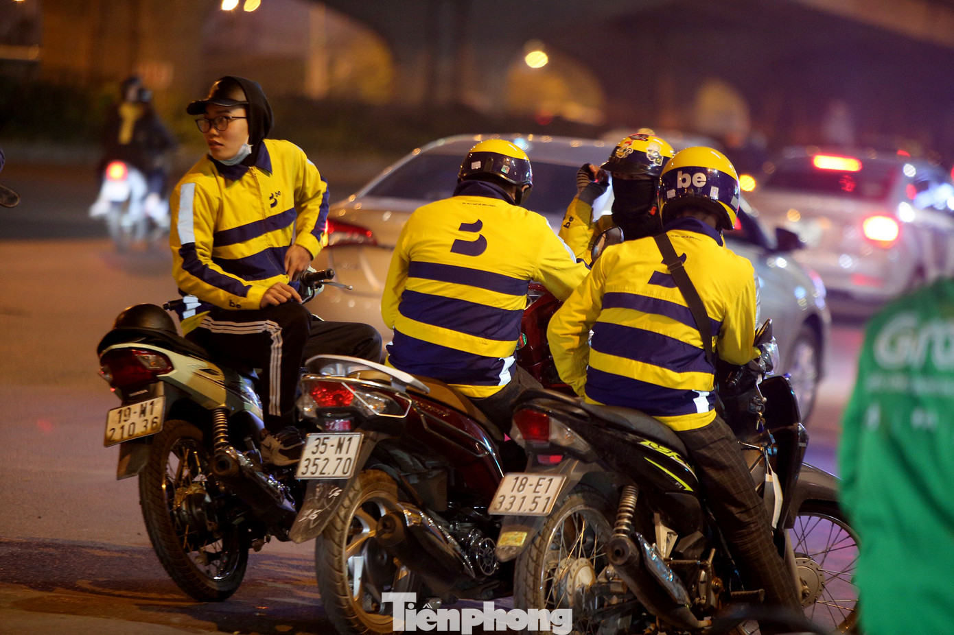 Lái xe công nghệ Hà Nội xoay xở mưu sinh trong thuế phí và giá lạnh ảnh 8