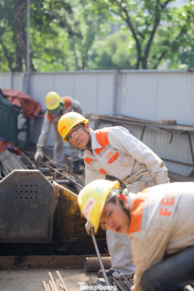 Thi công giếng thoát hiểm, thông gió đường sắt Nhổn - Ga Hà Nội ảnh 3